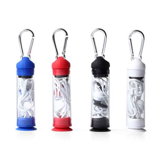 אוזניות בתוך מבחנה עם שאקל