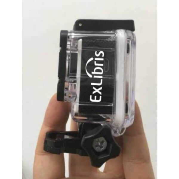 מצלמת אקסטרים עם לוגו