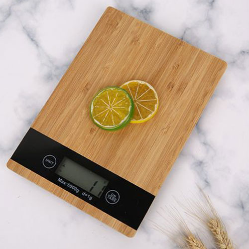 משקל במבוק ממותג