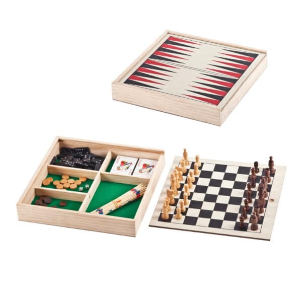 סט משחקים משפחתי