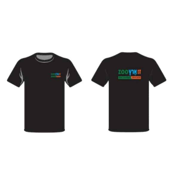 חולצה עם לוגו