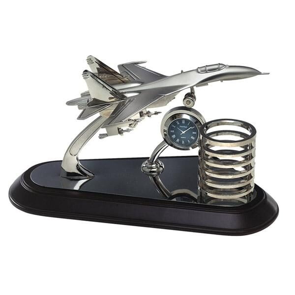 מעמד שולחני יוקרתי עם לוגו