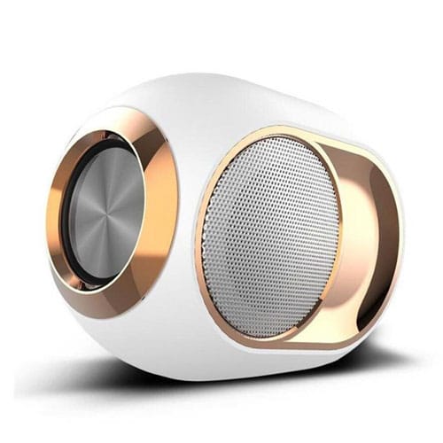 רמקולים מעוצבים עם מיתוג