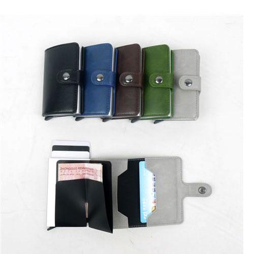 מיני ארנק ממותג