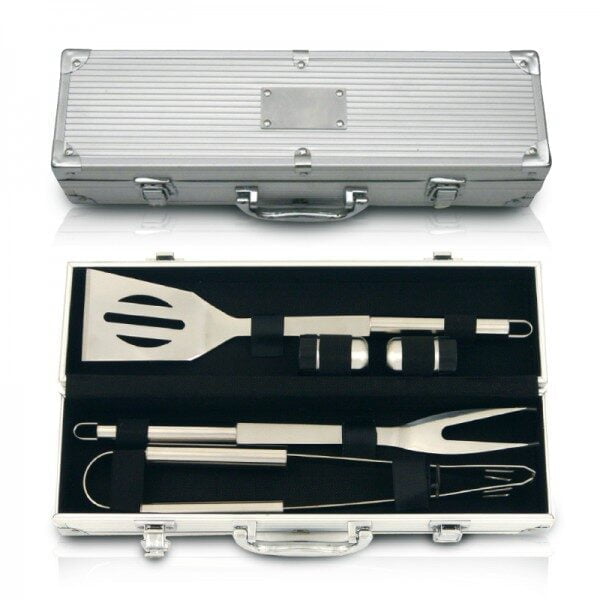 ערכת כלים לברביקיו