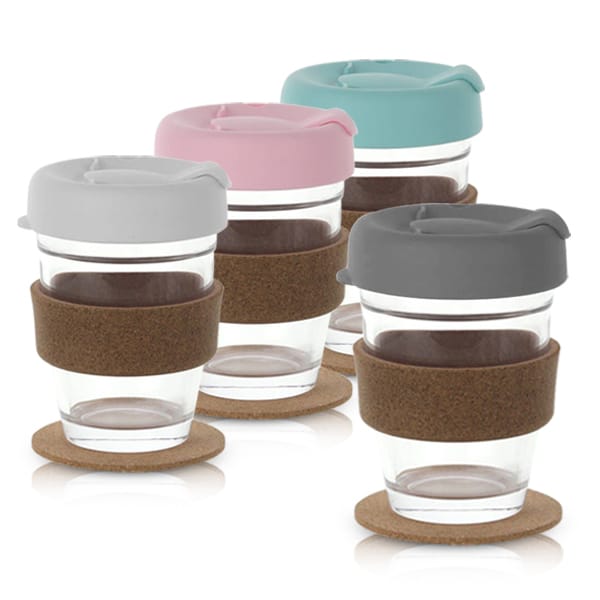 כוס זכוכית עם חבק שעם