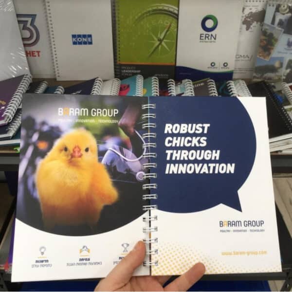 מחברת ספירלה מיתוג צבעוני