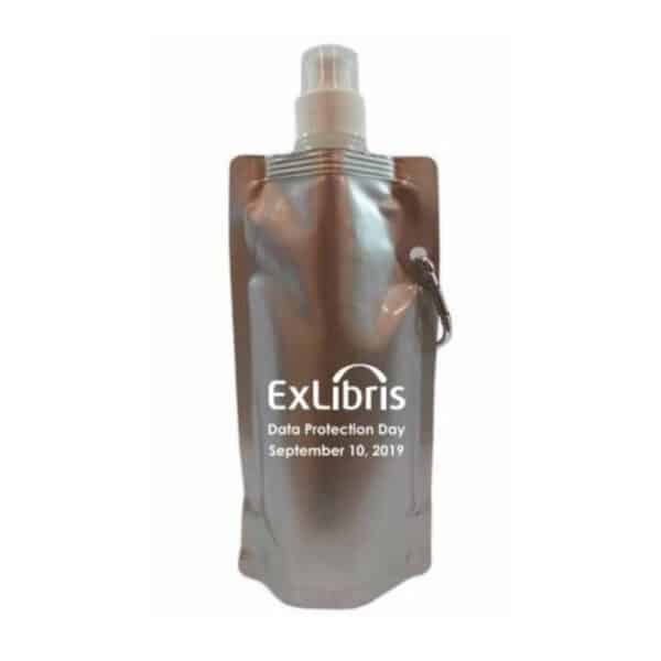 בקבוק טרופית עם לוגו