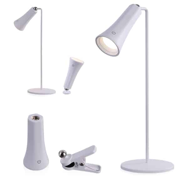 מנורה שולחנית מתכווננת