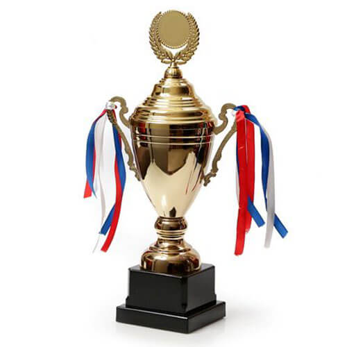 גביעים עם הקדשה גביעים עם הקדשה