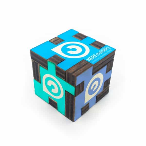 פאזל קוביה ממותג