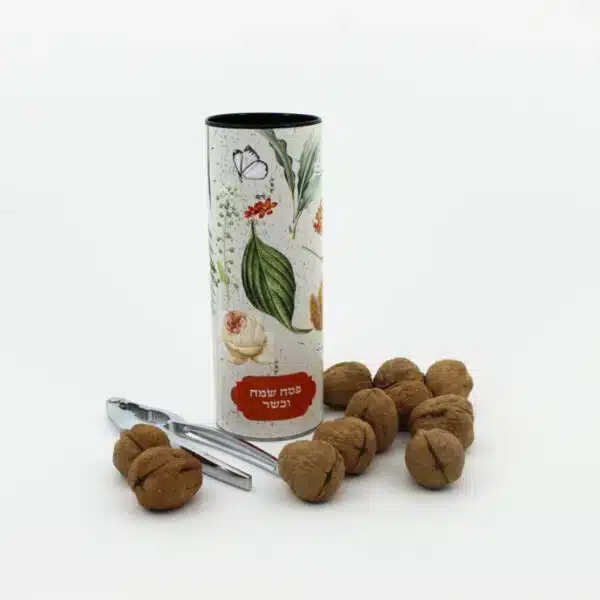 גליל אגוזים ומפצח גליל אגוזים ומפצח