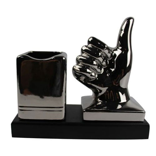 מעמד שולחני בעיצוב 