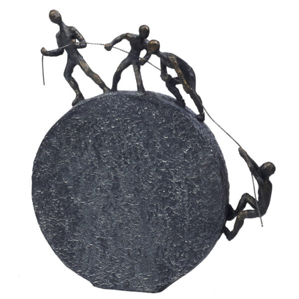 אחד בשביל כולם וכולם בשביל אחד