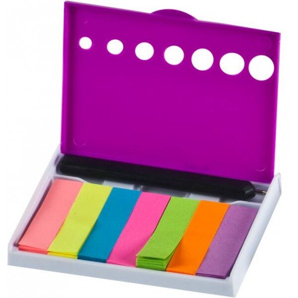 מעמד ממותג עם דגלונים