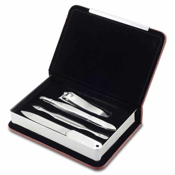 סט מניקור ממותג דמוי עור