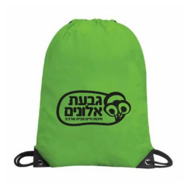 תיק עם כתפיות שרוכים ממותג