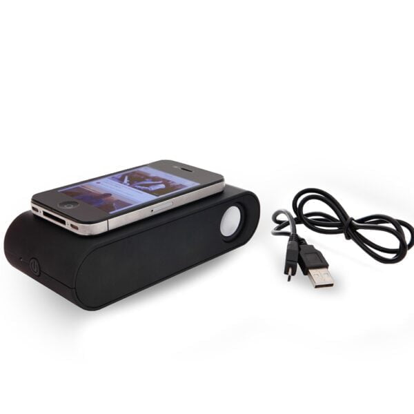 מערכת רמקולים ממותגת