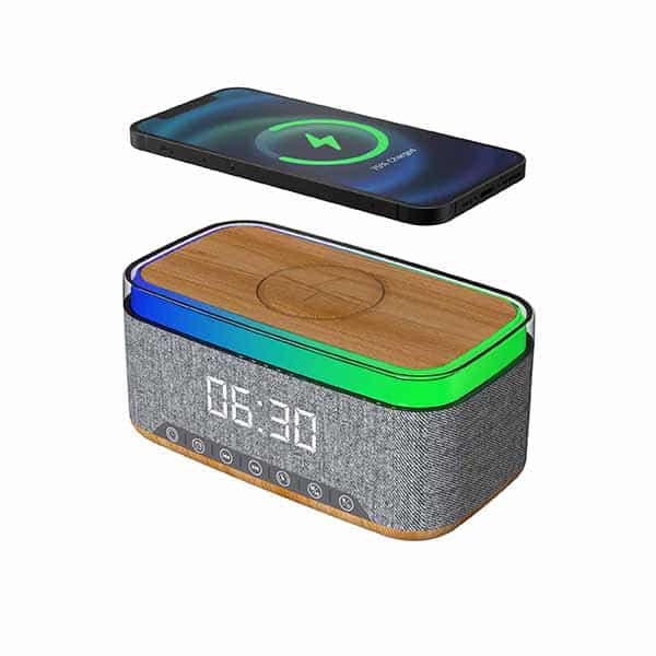 שעון רמקול ומשטח טעינה שעון רמקול ומשטח טעינה