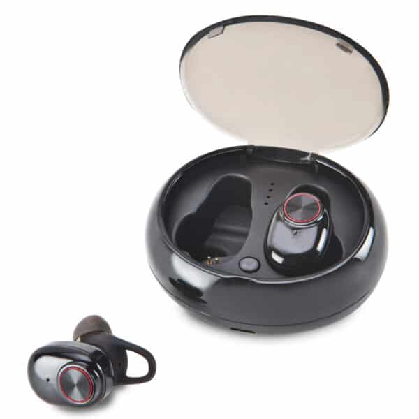 אוזניות כפתור ממותגות בקופסת טעינה