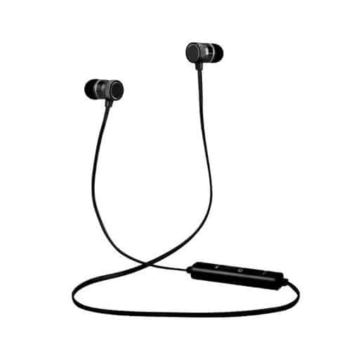 אוזניות כפתור ממותגות