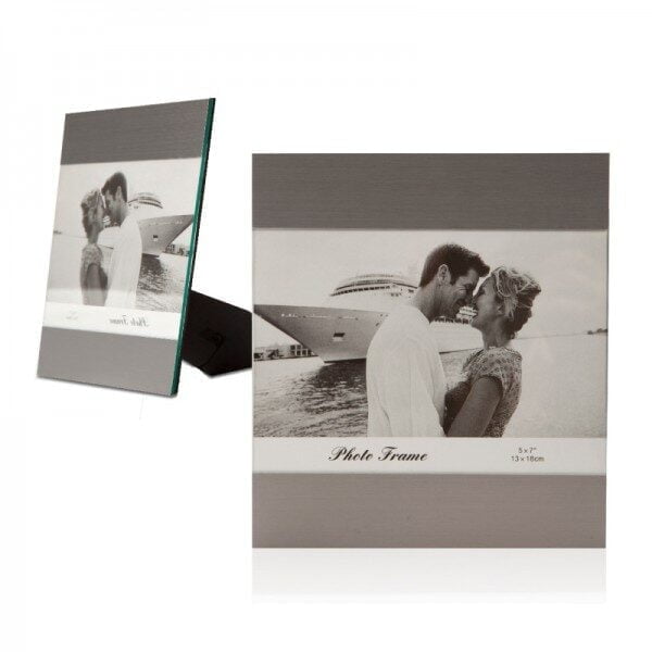 מסגרת לתמונה עם הדפס לוגו