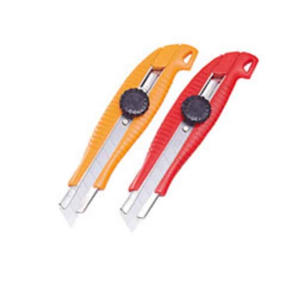 סכין יפני עם לוגו