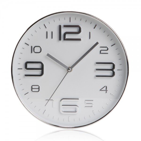 שעון קיר ממותג עם מנגנון שקט