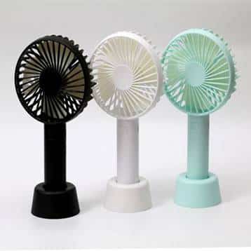מאוורר שולחני ידני