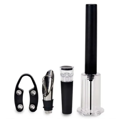 סט יין בעיצוב אלגנטי סט יין בעיצוב אלגנטי