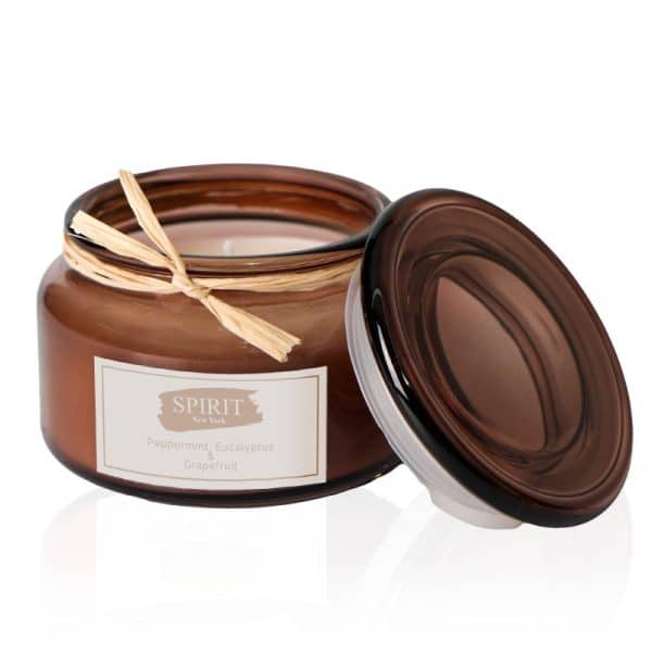 נר ריחני מעוצב