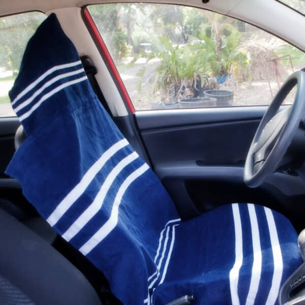 מגבת ממותגת