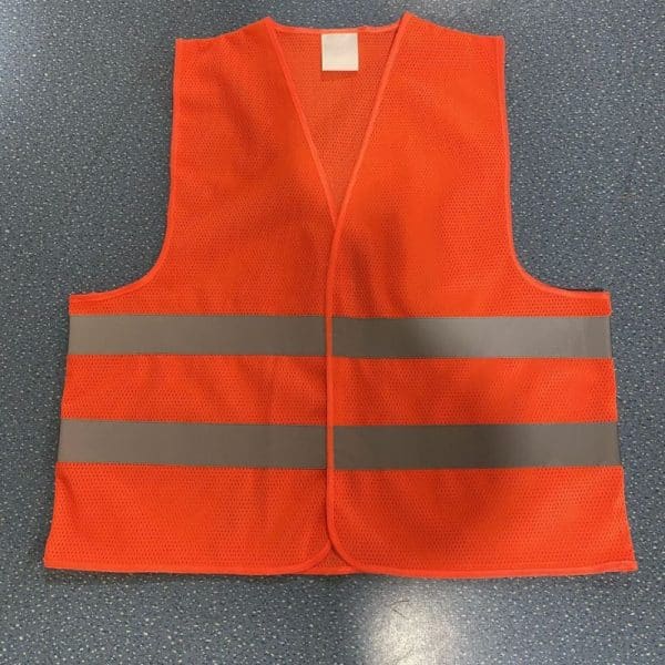 וסט זוהר עם לוגו