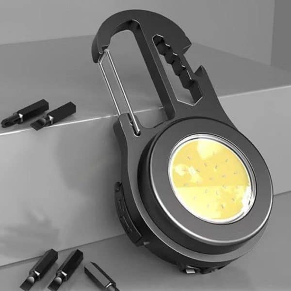 פנס משולב שאקל ומברגים