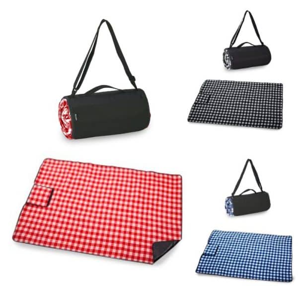 שמיכת פיקניק משפחתית שמיכת פיקניק משפחתית