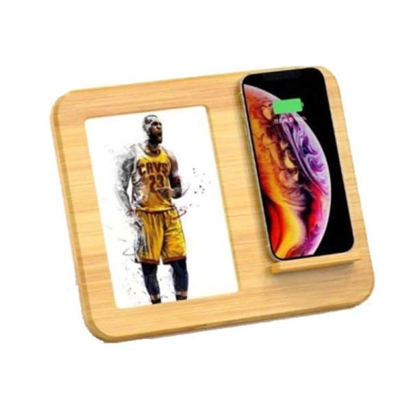 מסגרת תמונה במבוק עם מטען אלחוטי