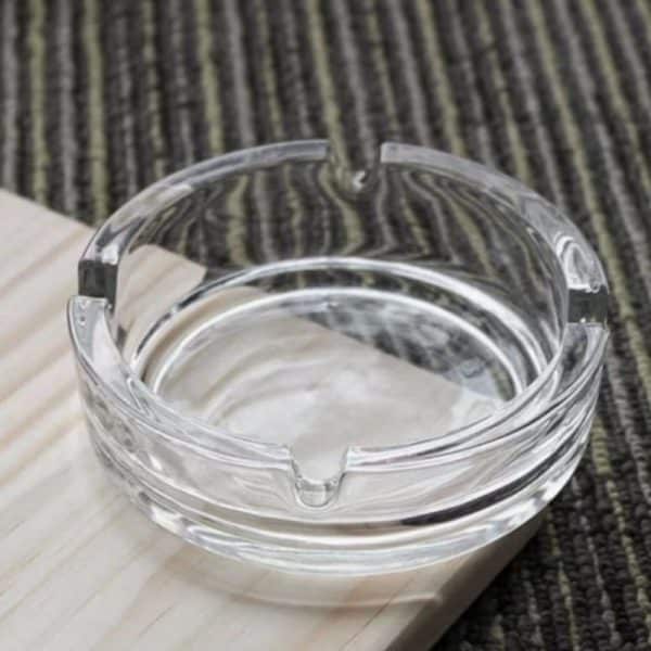 מאפרה ממותגת