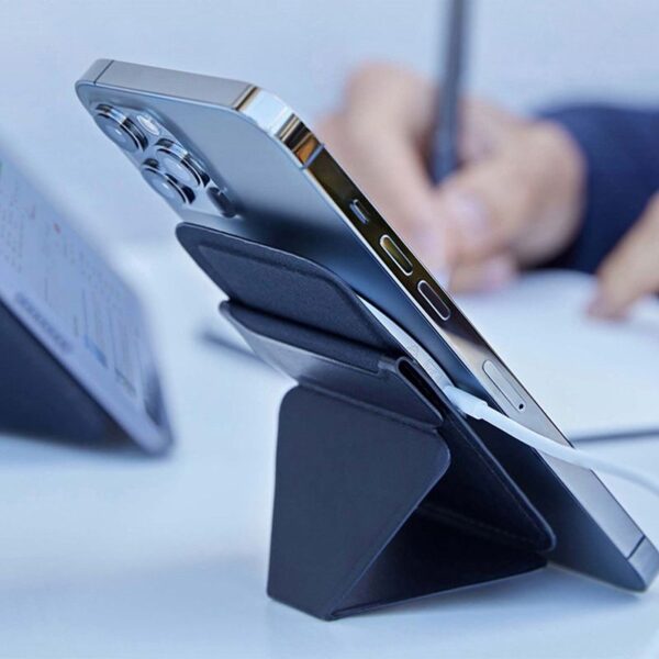 ארנק כרטיסי אשראי עם מעמד לנייד