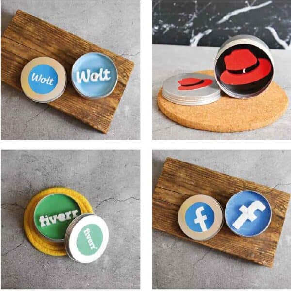 נר ממותג בפחית נר ממותג בפחית