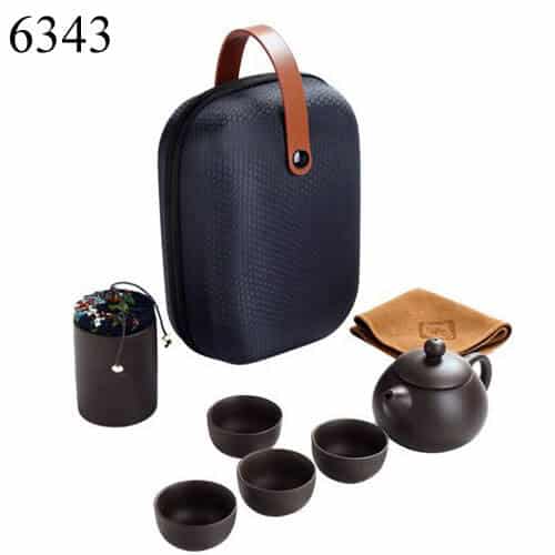 ערכת תה סיני בתוך נרתיק מהודר ערכת תה סיני בתוך נרתיק מהודר