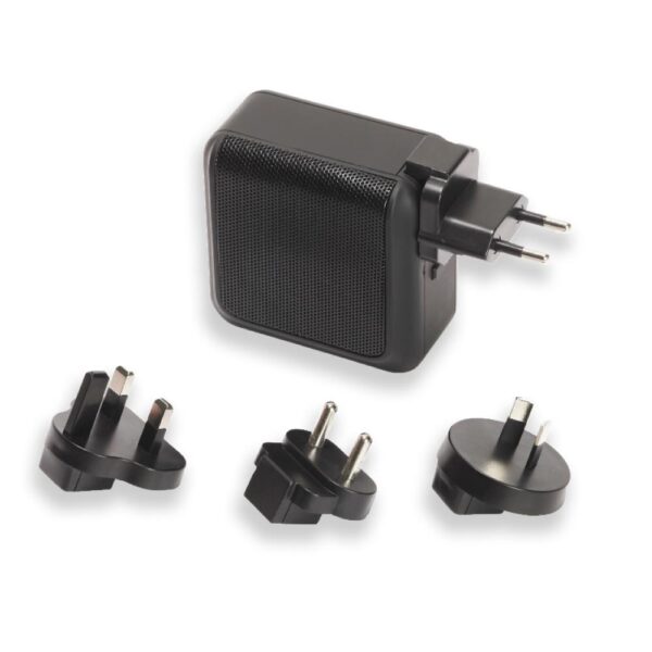 רמקול משולב מטען ומתאמי חשמל רמקול משולב מטען ומתאמי חשמל