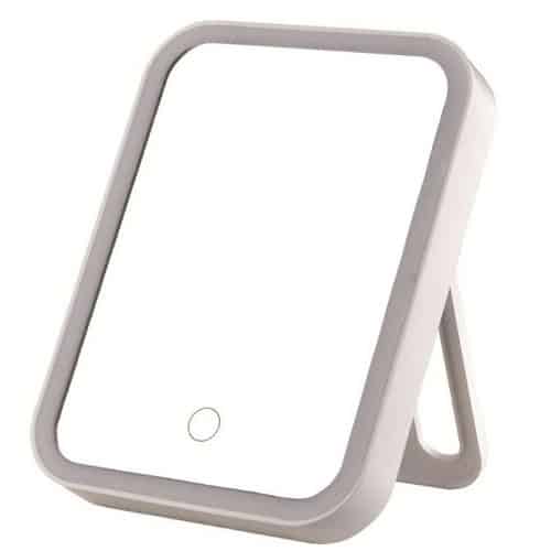 מראה שולחנית ממותגת