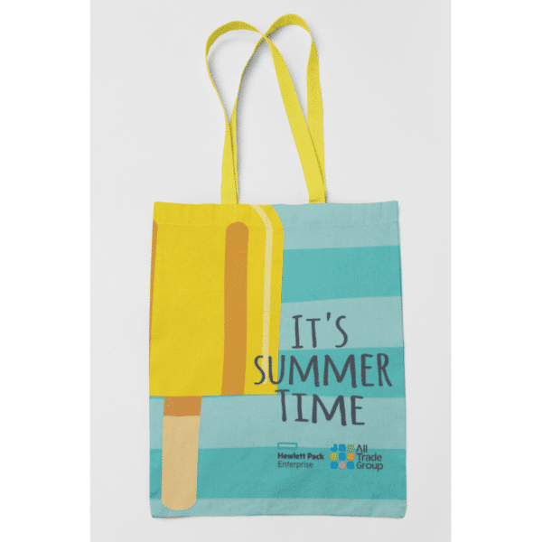 תיקי חוף עם הדפס צבעוני