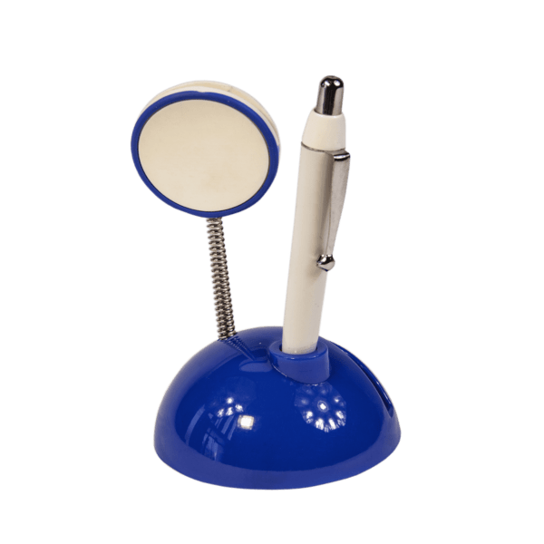 מעמד ממו עם עט