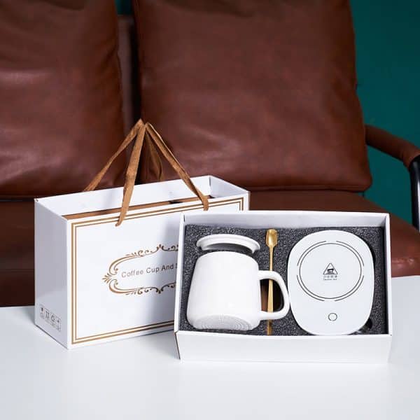 פלטת חימום וספל במארז מהודר פלטת חימום וספל במארז מהודר