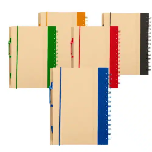 מחברת ספירלה ממוחזרת עם עט מחברת ספירלה ממוחזרת עם עט